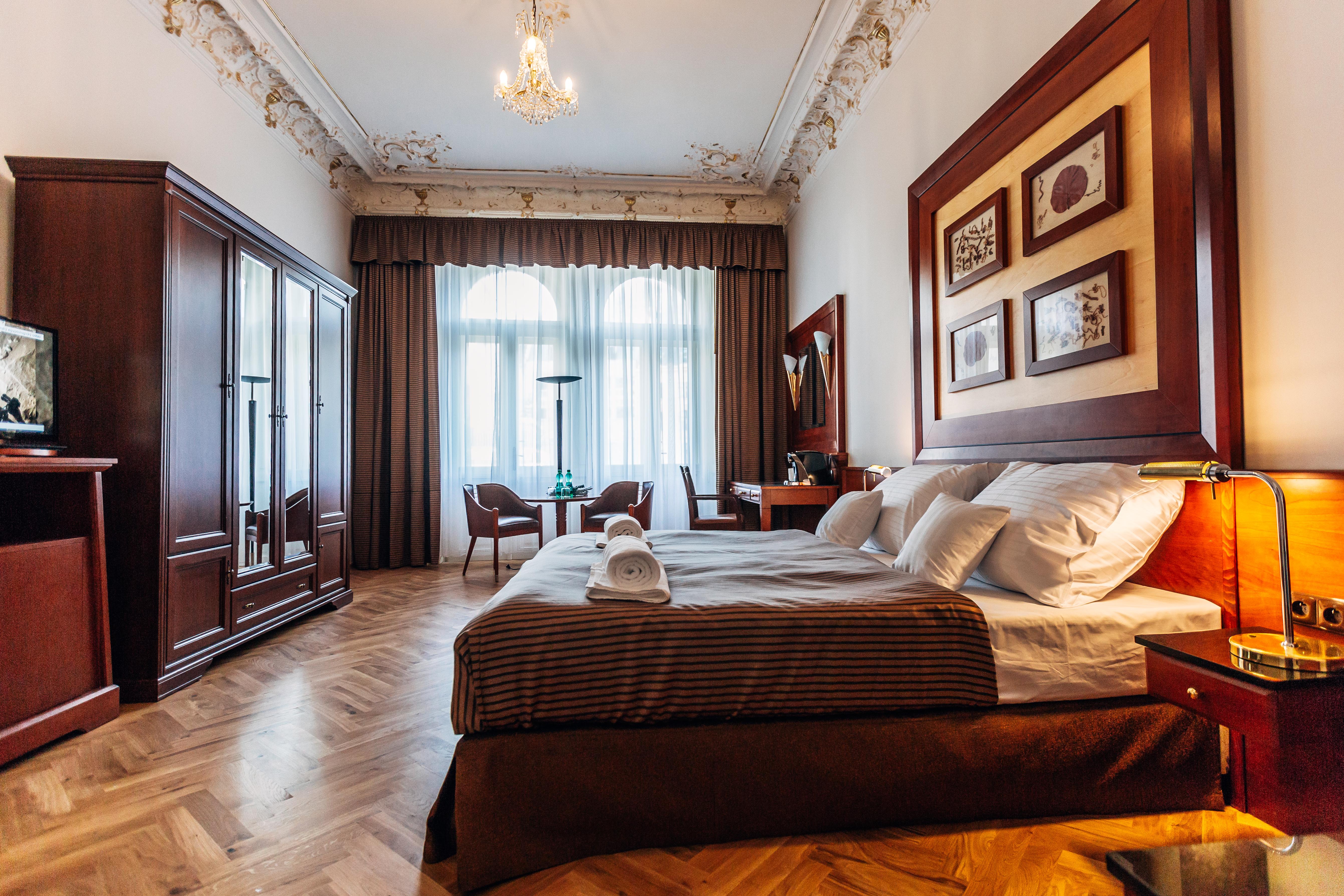 Hotel Kucera Karlovy Vary Esterno foto