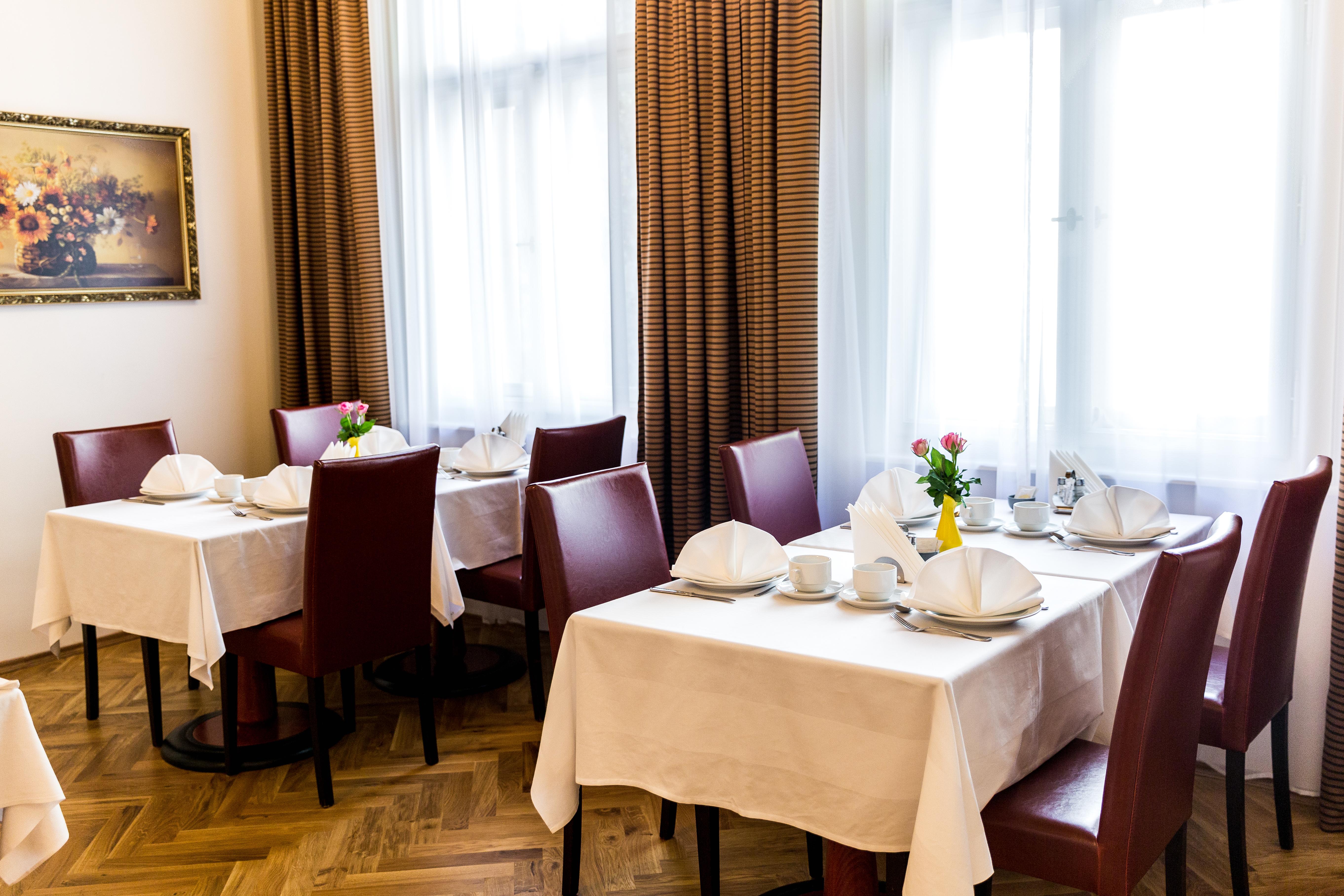 Hotel Kucera Karlovy Vary Esterno foto