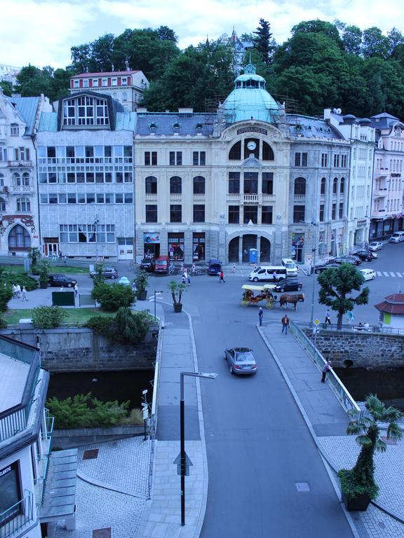 Hotel Kucera Karlovy Vary Esterno foto